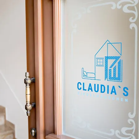 Claudias Ziegelhaeuschen *